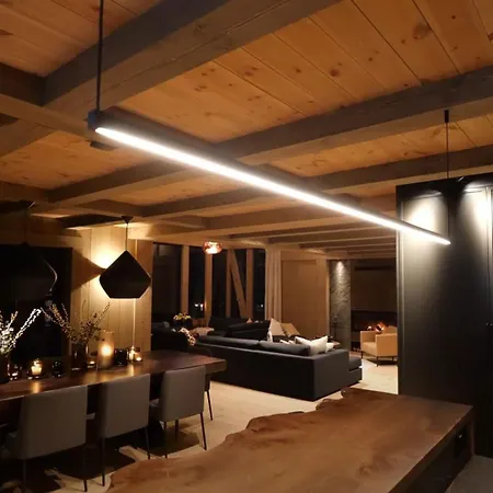 Modern Close To Ski Lift Apartment Verbier
